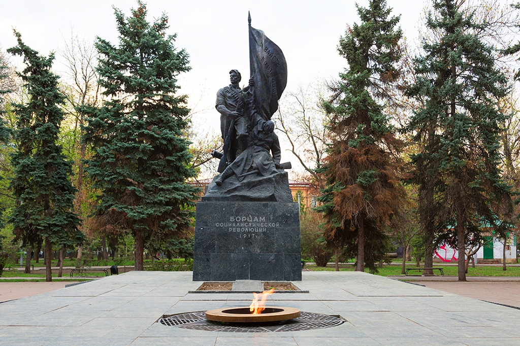 Изображение ПАМЯТНИК БОРЦАМ РЕВОЛЮЦИИ 1917 ГОДА